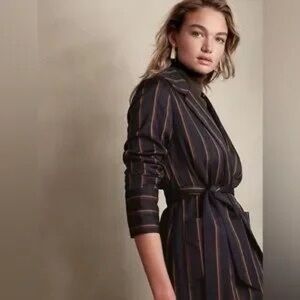 Banana Republic Navy and Gold Spencer Suit Size M NWT